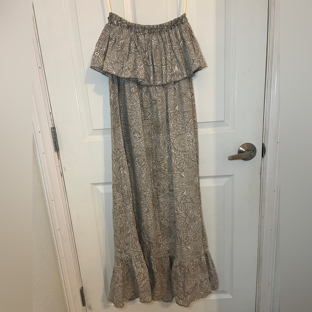 Strapless linen maxi dress